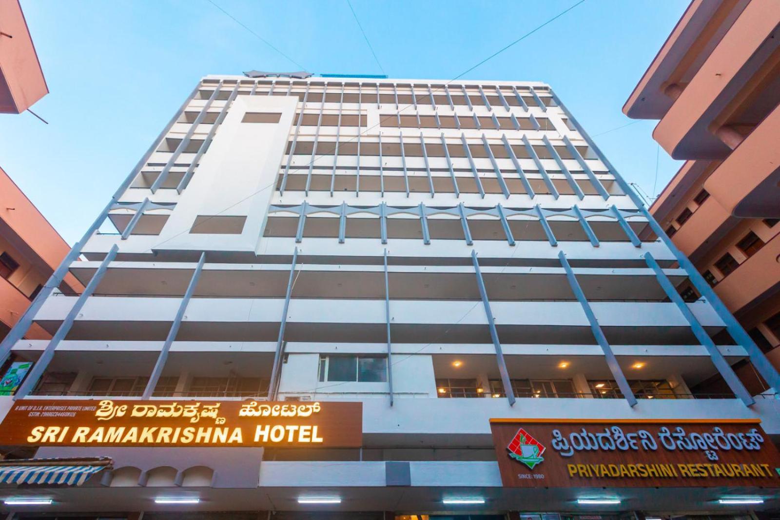 Sri Ramakrishna Hotel Bengaluru Kültér fotó